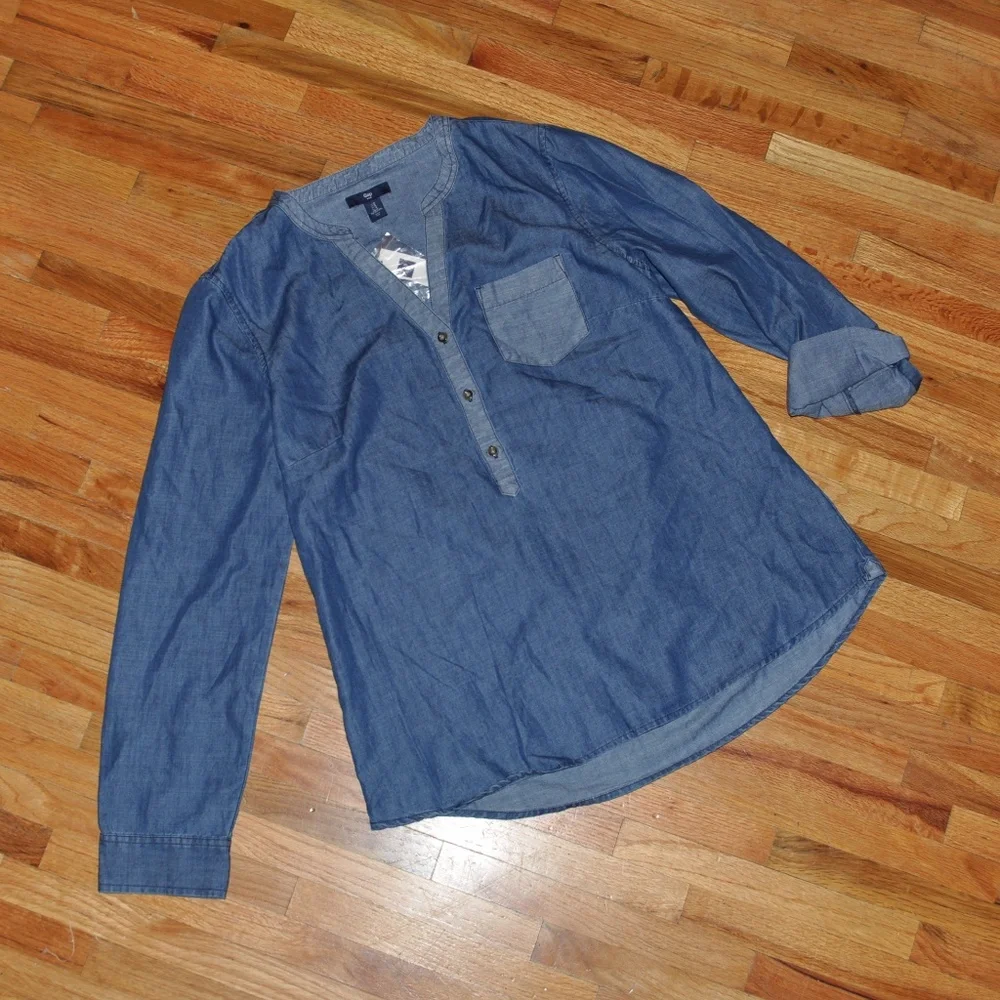 GAP Blue Mixed Chambray Split-Neck Popover Tunic Top sz M NEW Women's Blouse - Picture 8 of 8